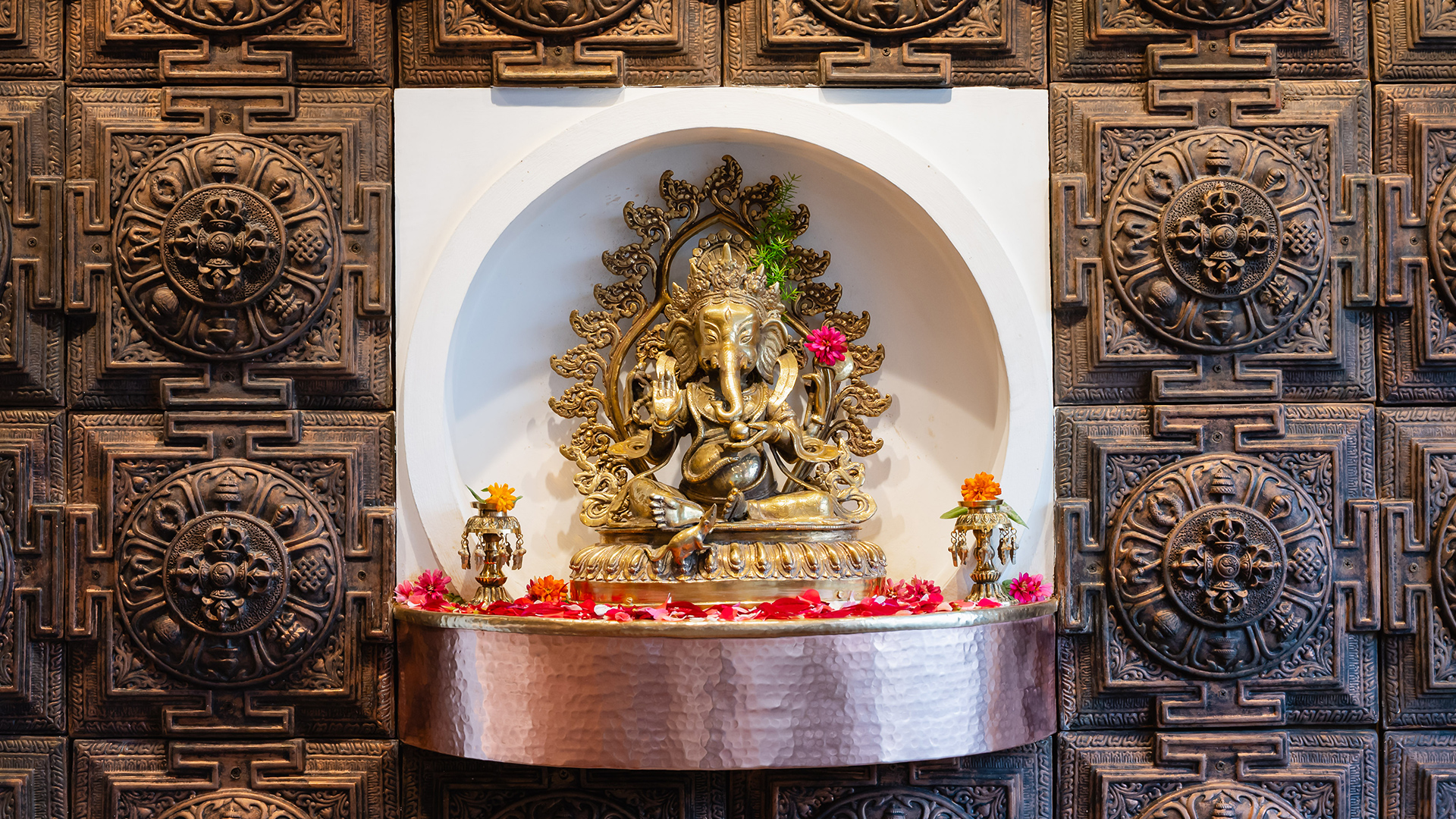 Evara Boutique Hotel